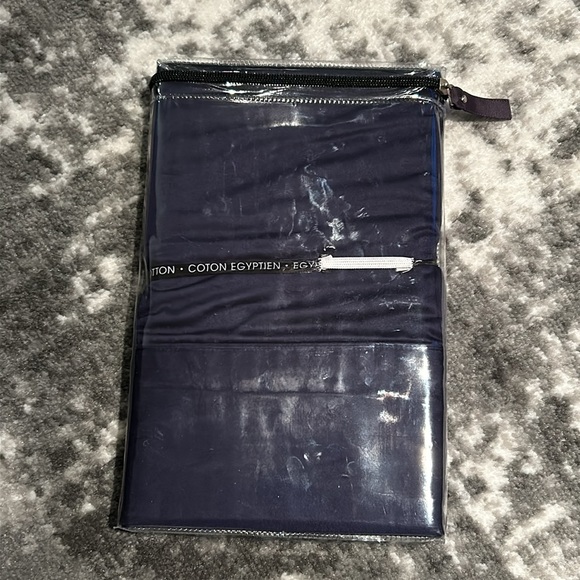 Navy King Pillow Cases - Picture 4 of 4